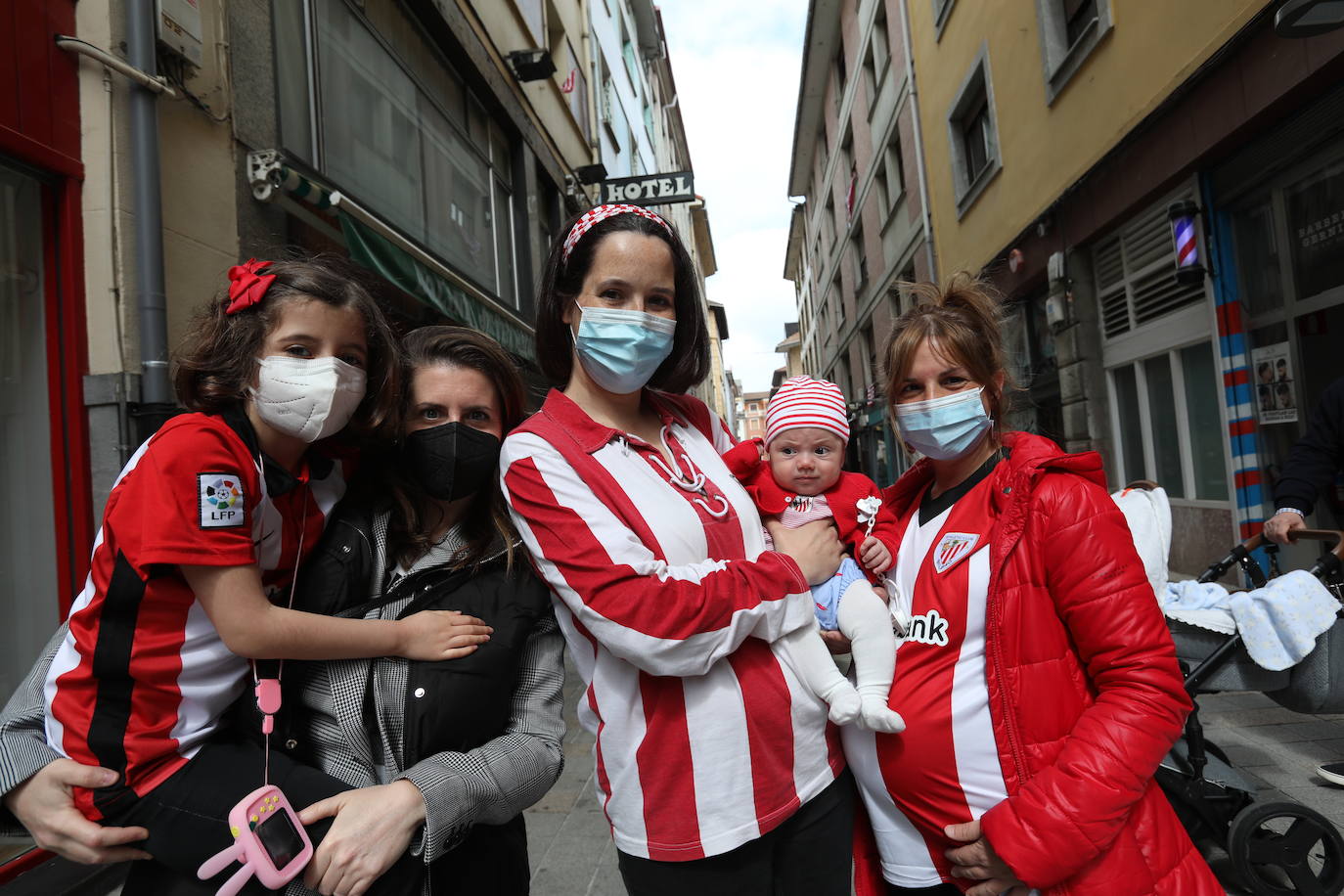 Vecinas y amigas de Gernika.