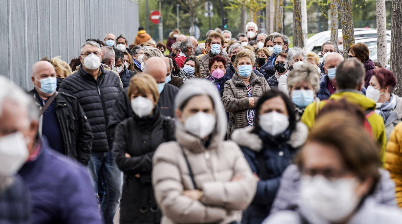 Fotos: Arranca la inmunización en el &#039;vacunódromo&#039; de Lakua