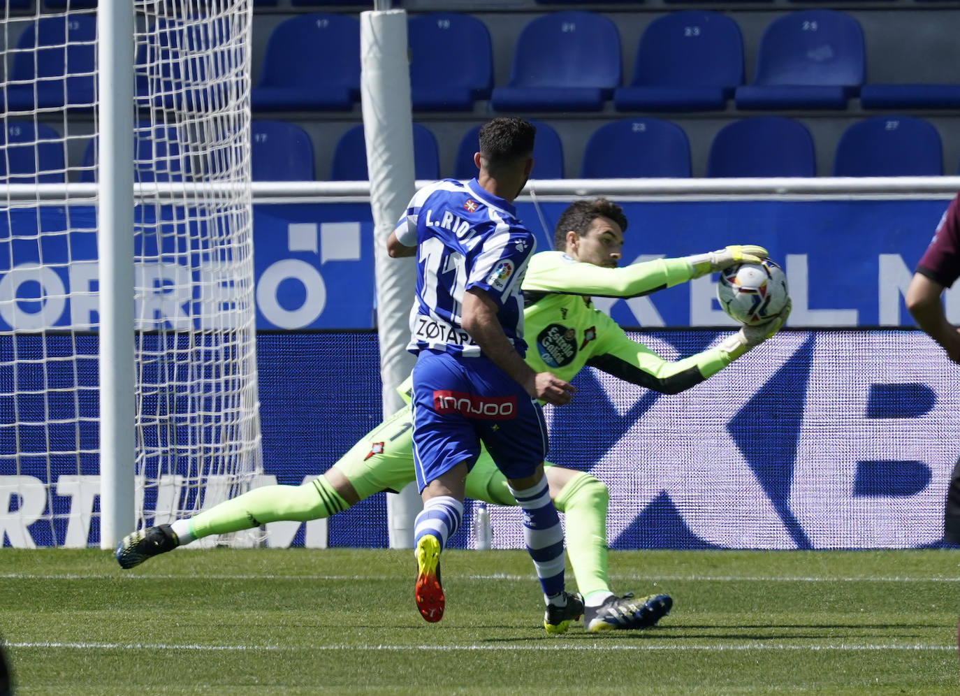 Fotos: Las mejores imágenes del Alavés - Celta de Vigo