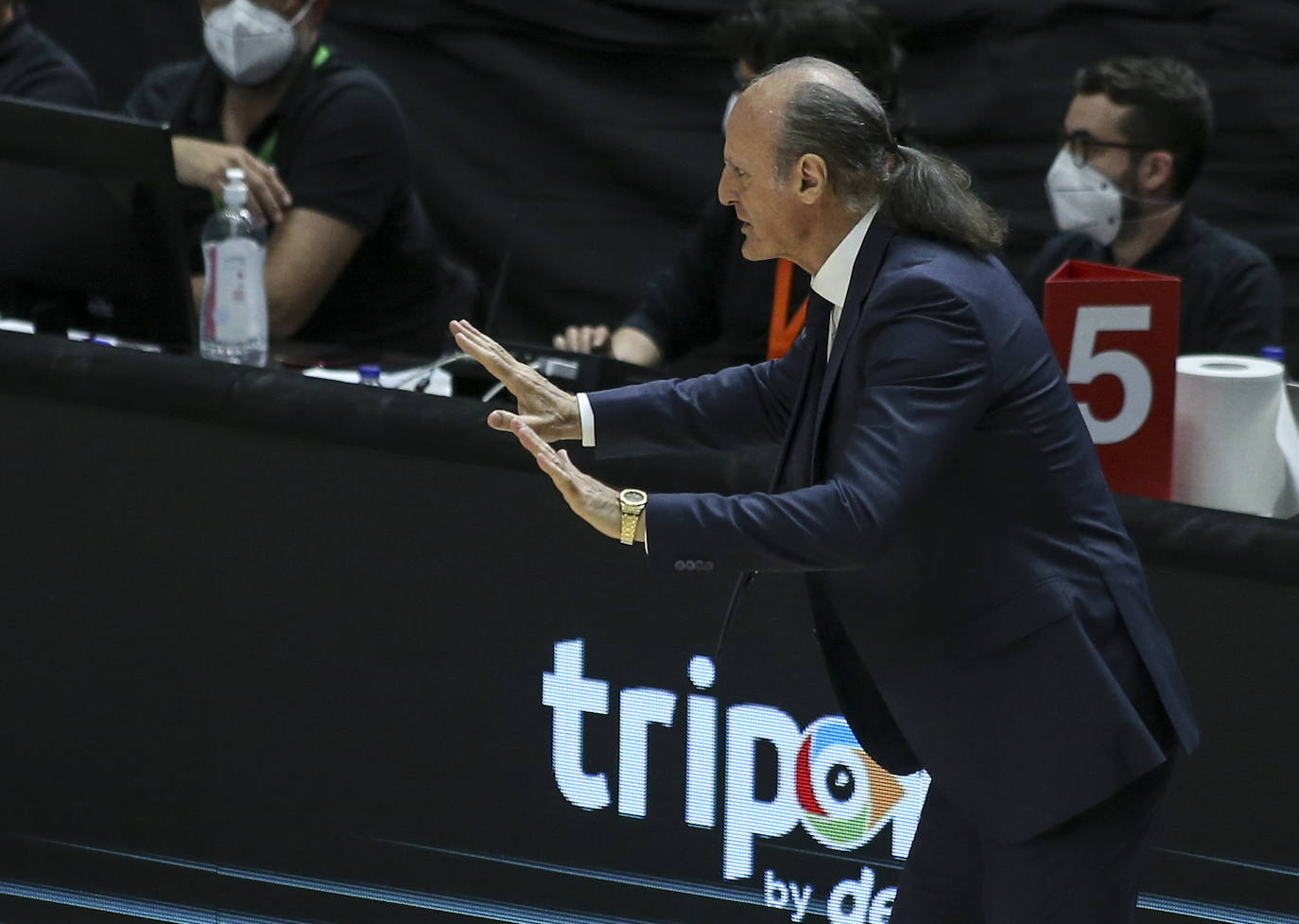 Fotos: Las mejores imágenes del Valencia Basket - Baskonia de la Euroliga