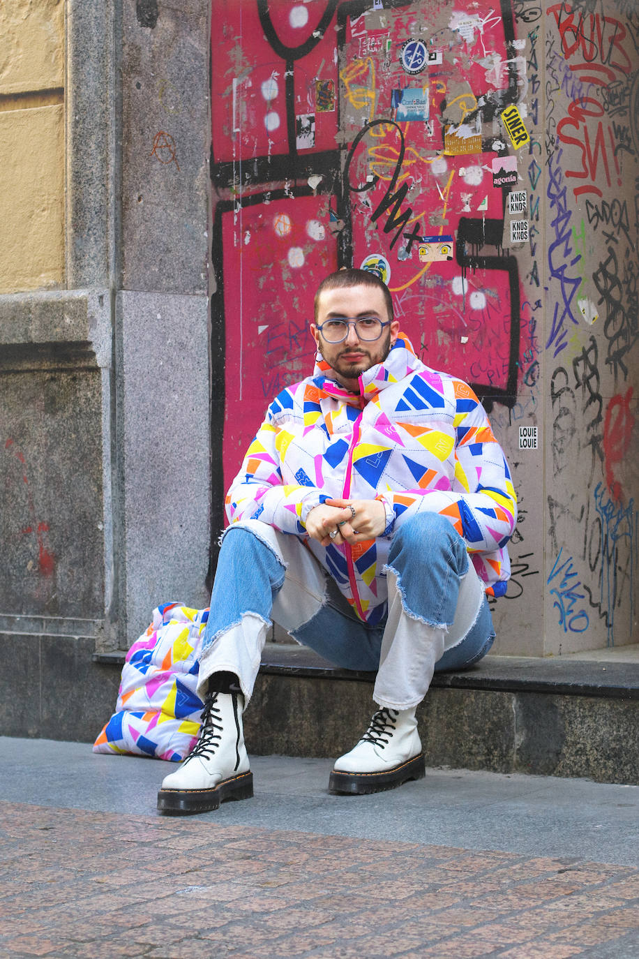 Fotos: Aritz, el rey del &#039;patchwork&#039; que no pasa desapercibido en Bilbao con sus diseños multicolor