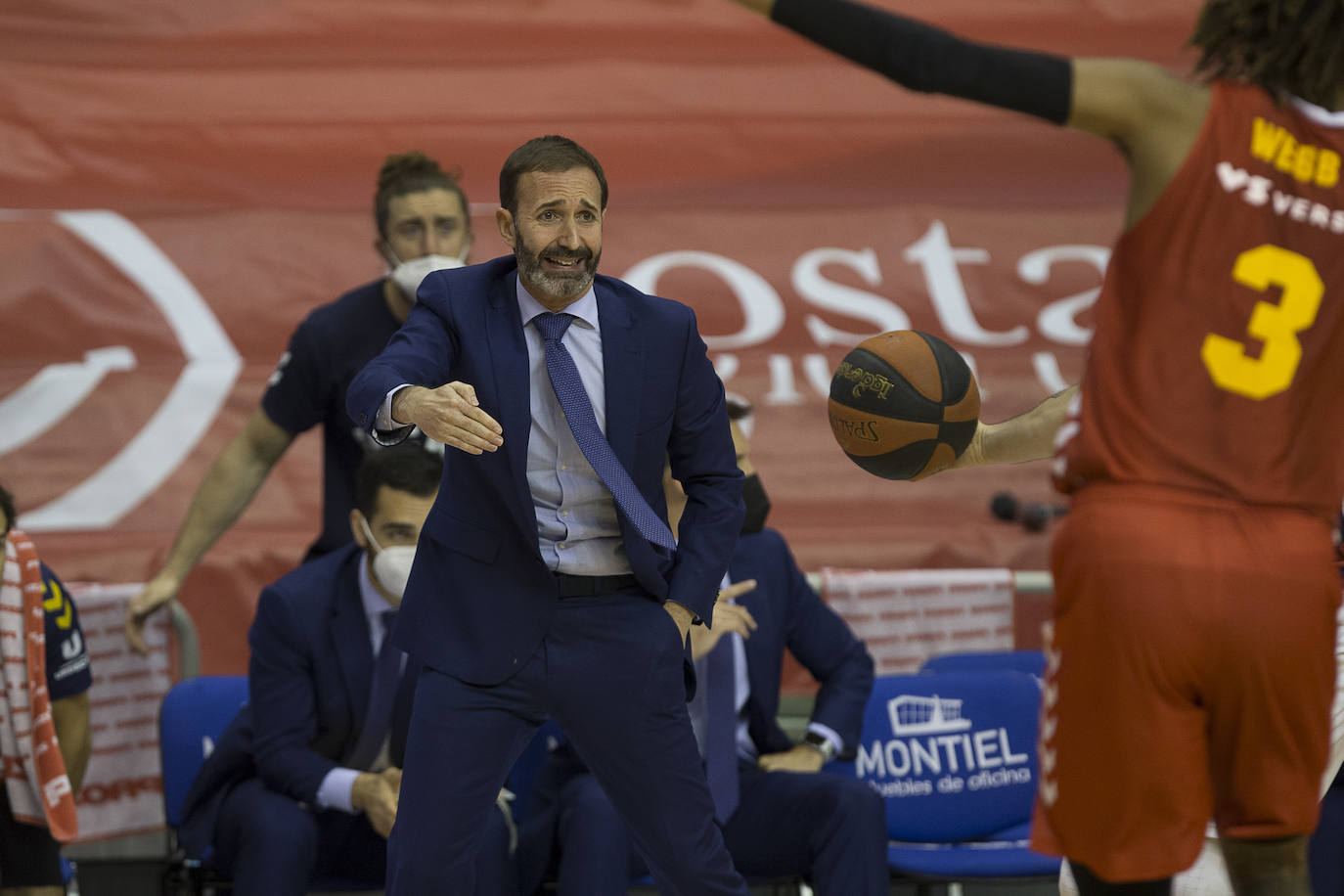 Fotos: El UCAM Murcia - Baskonia, en fotos