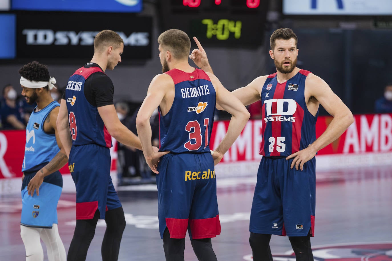 Fotos: Las mejores fotos del Baskonia - Estudiantes