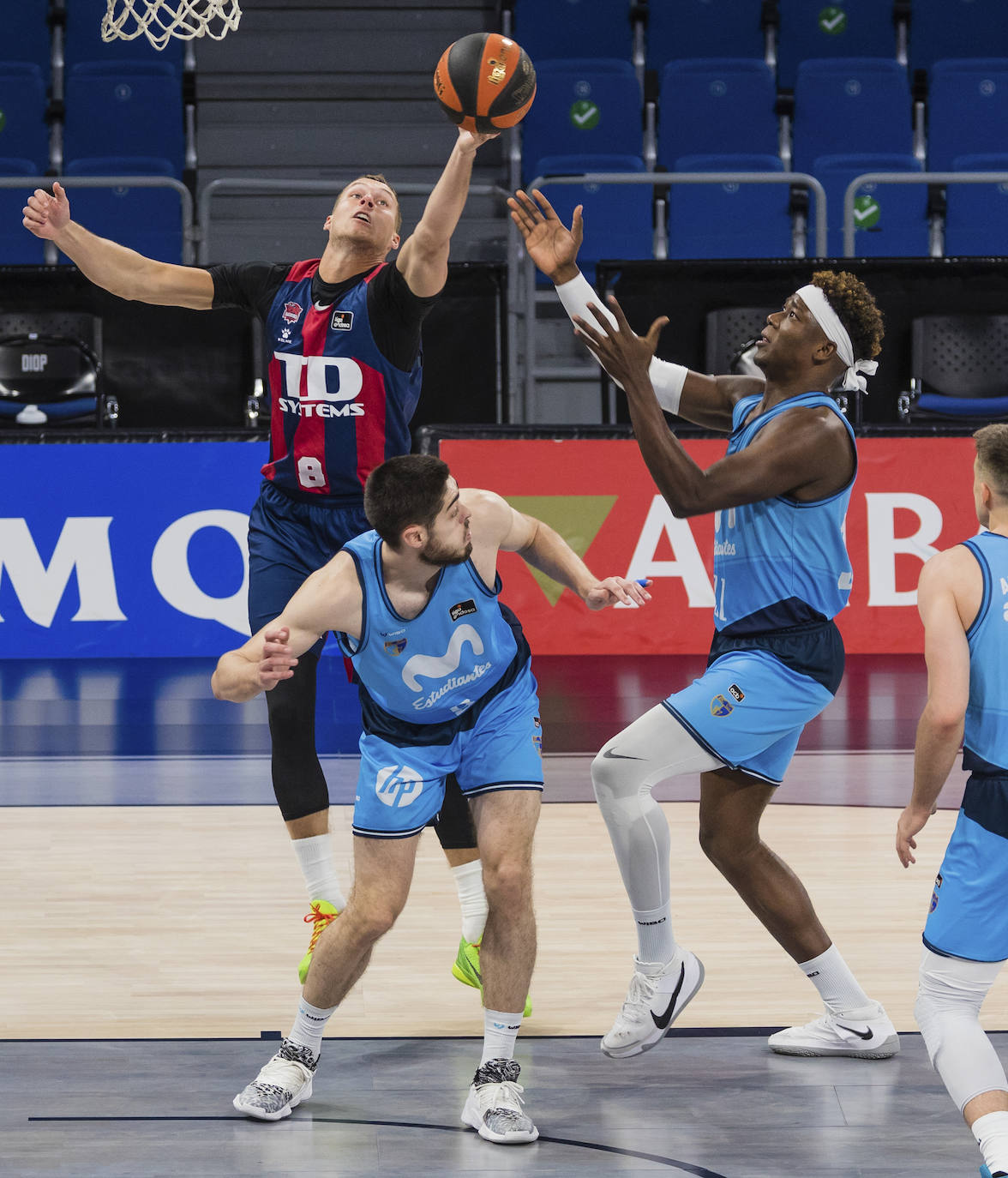 Fotos: Las mejores fotos del Baskonia - Estudiantes