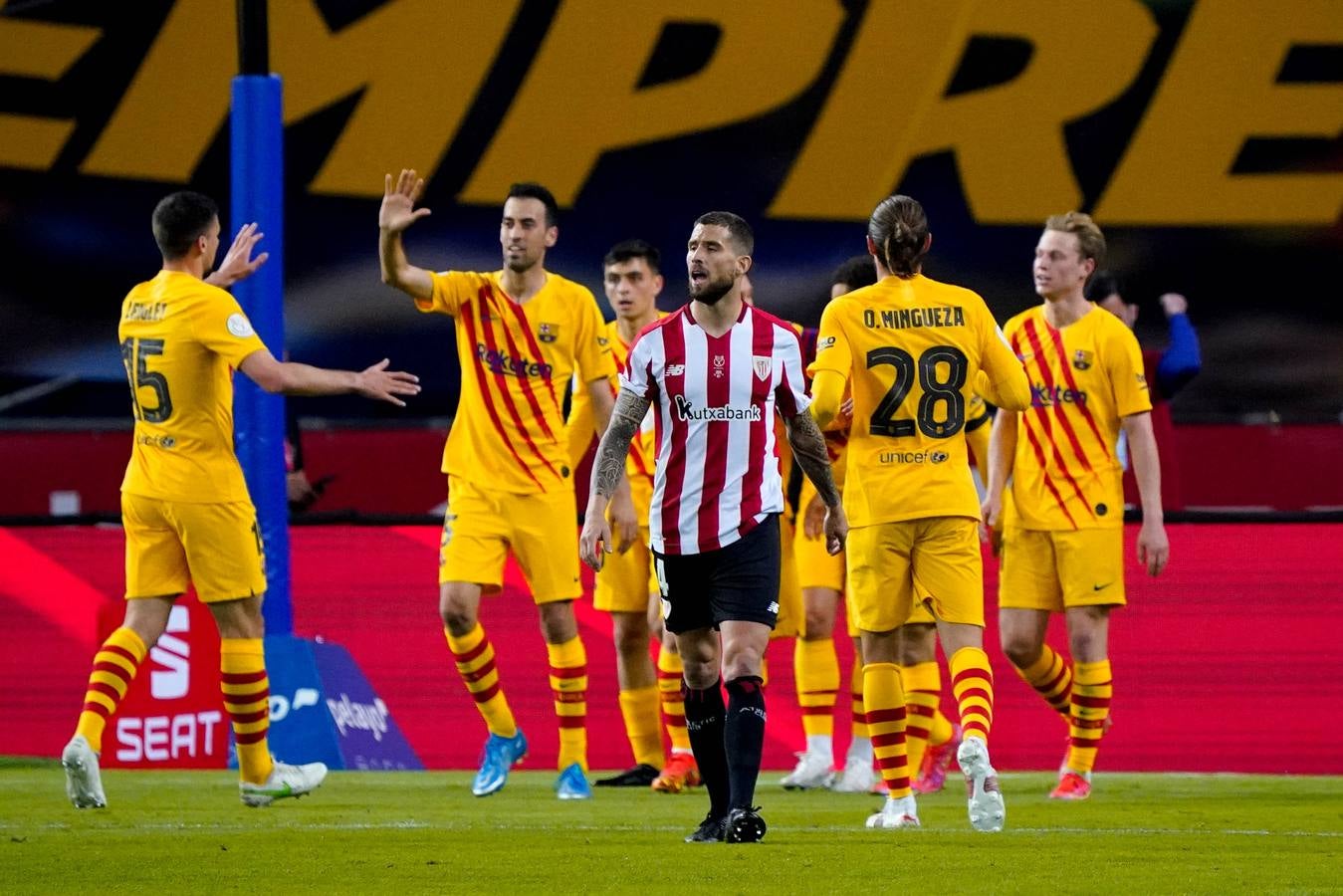 Fotos: Las mejores imágenes de la final de copa entre el Athletic y el Barcelona