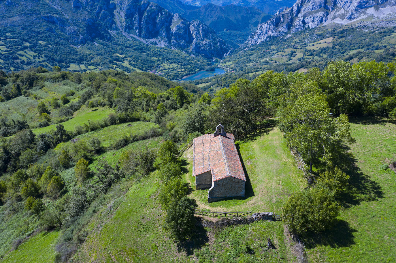 Parque Natural Las Ubiñas-La Mesa (Asturias)