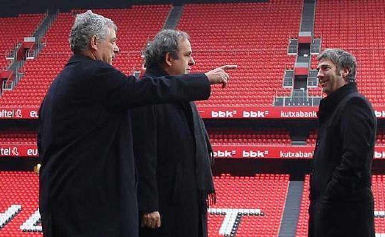 La foto de Villar y Platini en San Mamés y el respaldo de Azkuna a la Eurocopa