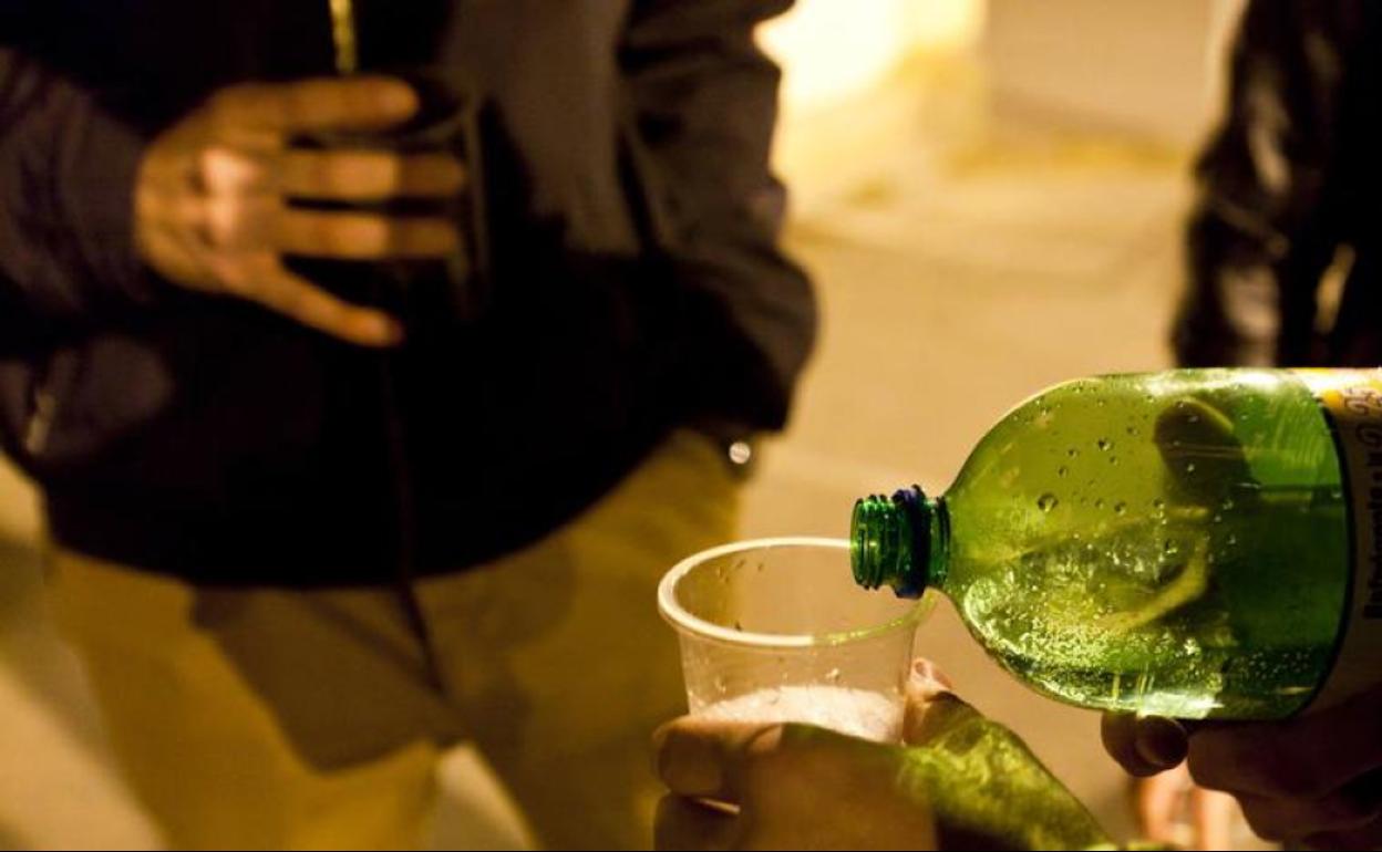 Restricciones Covid Euskadi: Fiesta en un piso turístico, botellón en un caserío, bares abiertos a deshoras... La Ertzaintza impone 56 sanciones en las últimas 24 horas