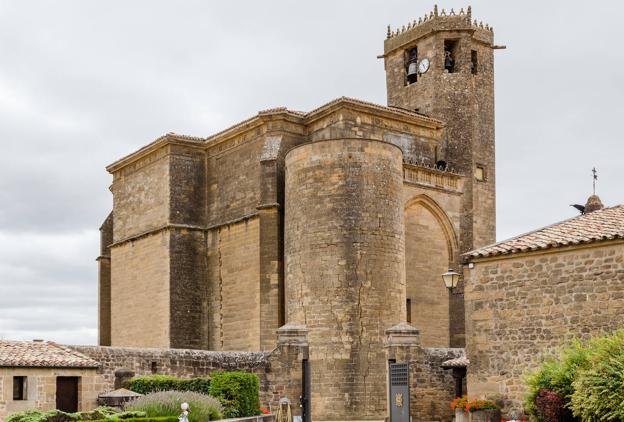 La iglesia-fortaleza de Samaniego.