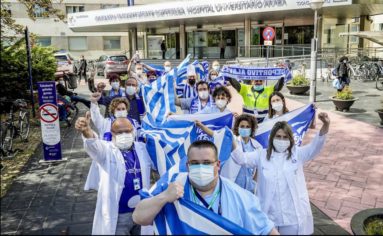 El apoyo al Alavés del OSI Araba: «¡El Alavés y Osakidetza estamos en la brecha!»