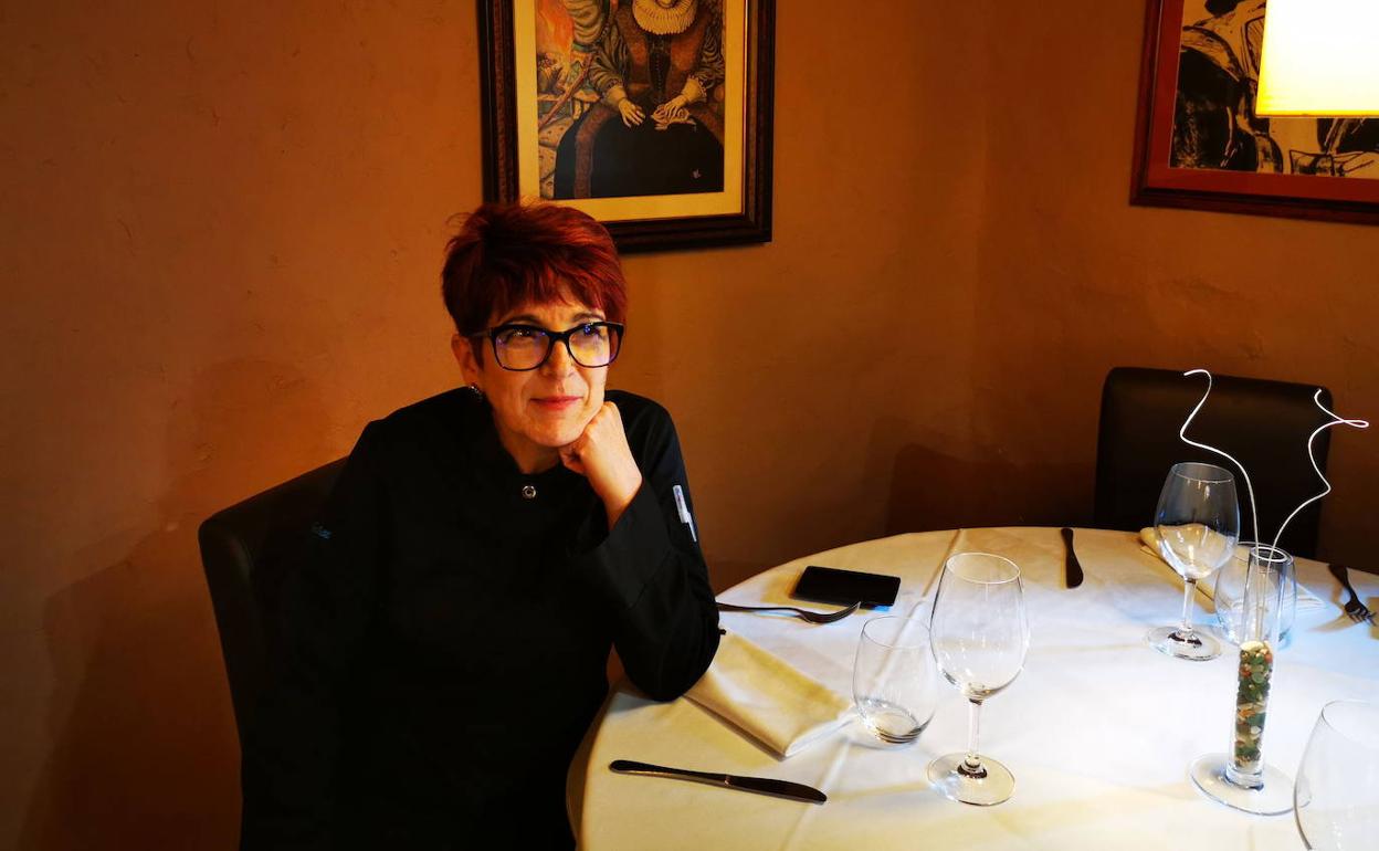 La chef vitoriana Laura Muñoz en Torre, su restaurante treviñés. 