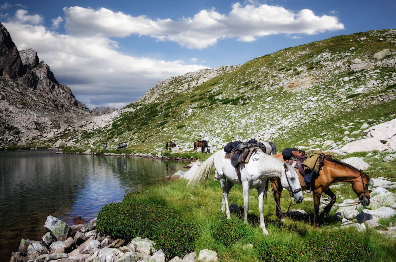 Lago Fremamorta (Italia).