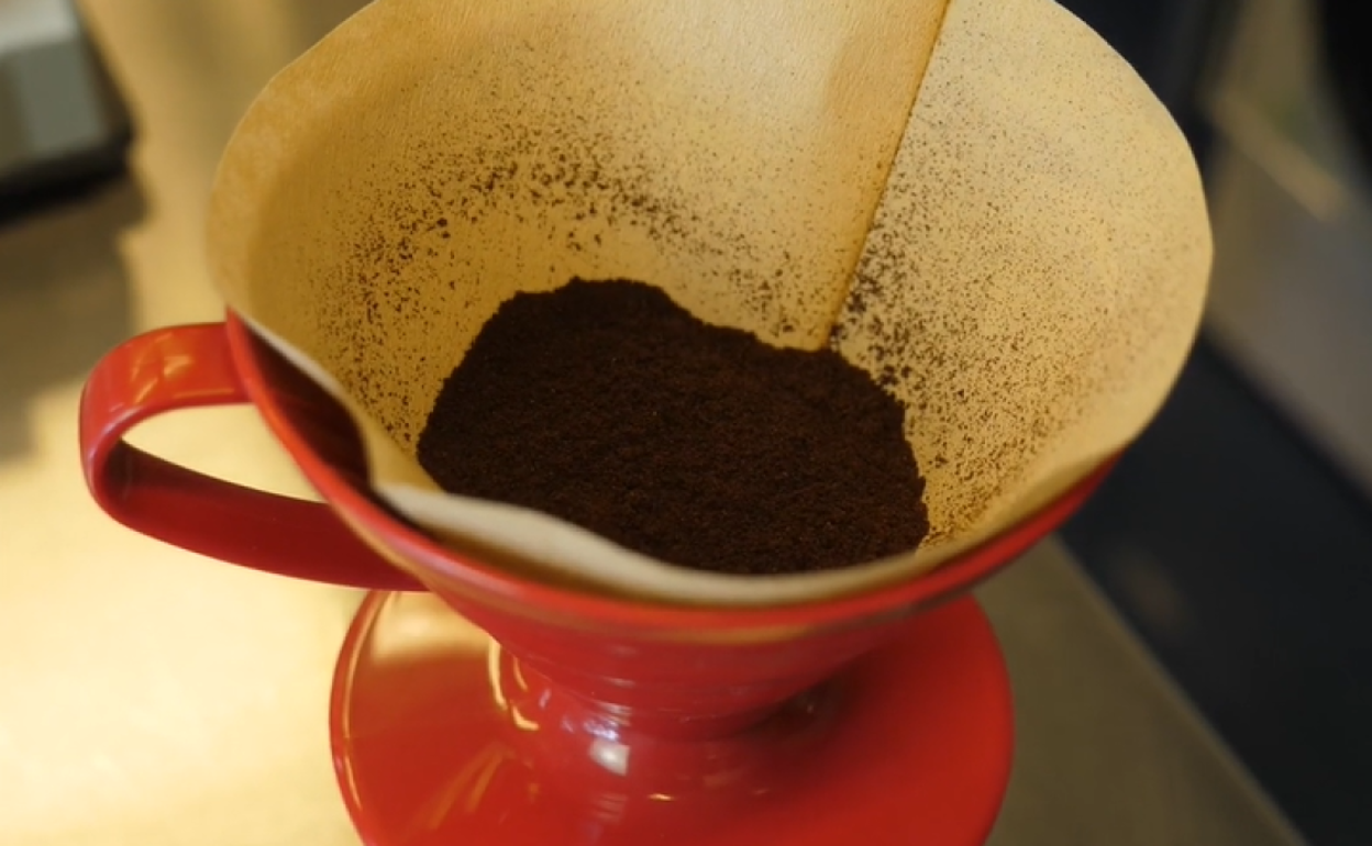 Kafeak izan ohi duen kafeina ere gehitzea lortu diote edariari. 