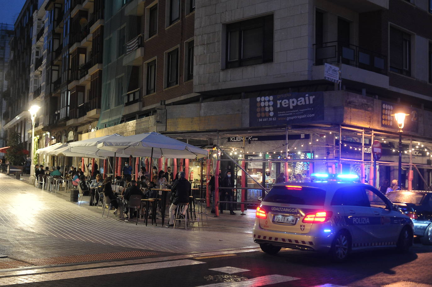 Fotos: Ambientazo en el Casco Viejo y Ledesma y botellones en Doña Casilda