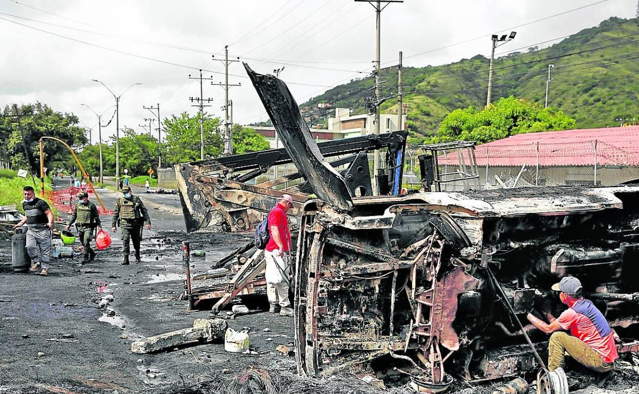 Destrozos causados en la localidad colombiana de Yumbo.