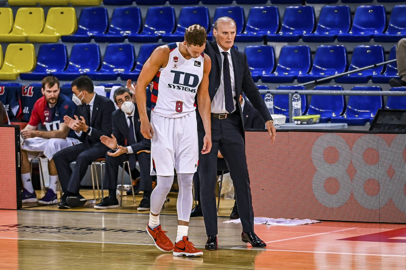 Fotos: Las mejores imágenes del Barça - Baskonia