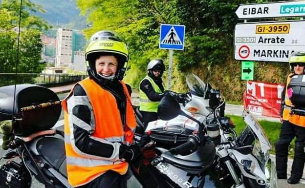 Yolanda, cuando trabajaba de moto enlace.