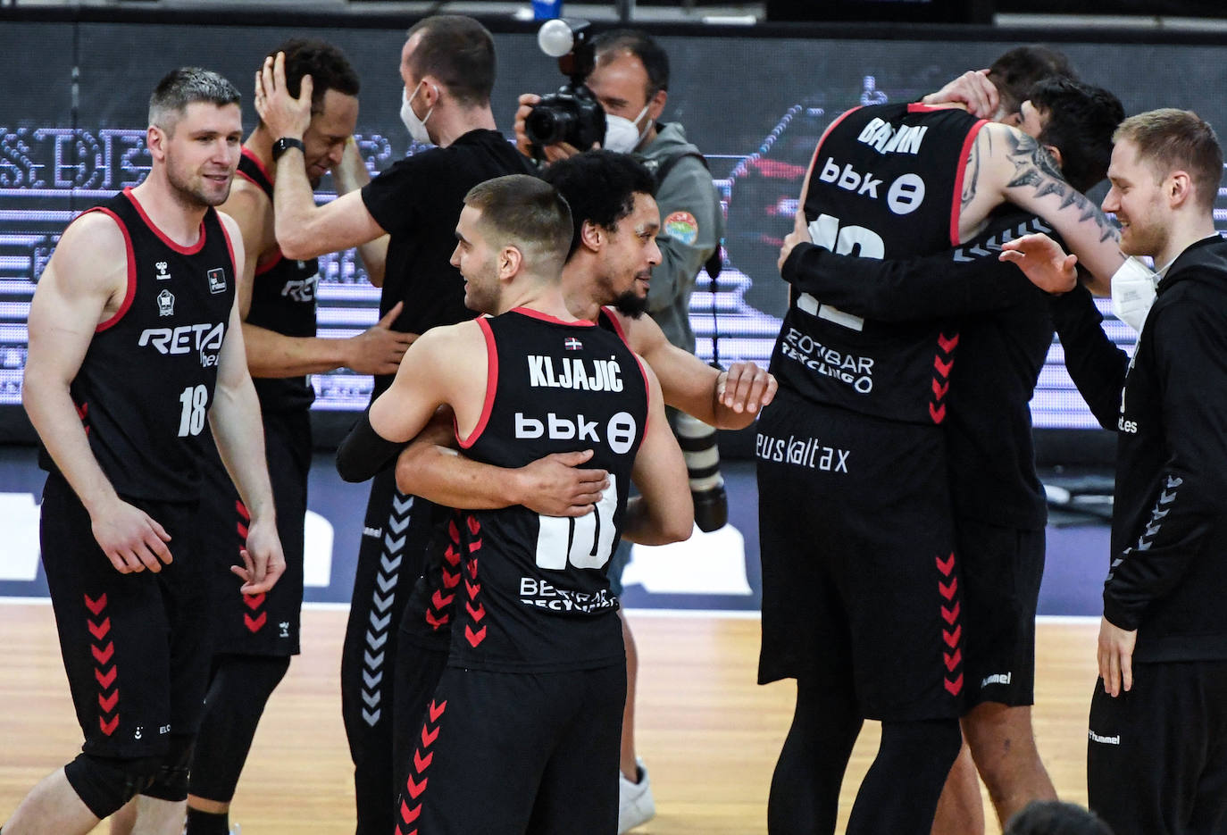 Fotos: Así ha sido la celebración del Bilbao Basket