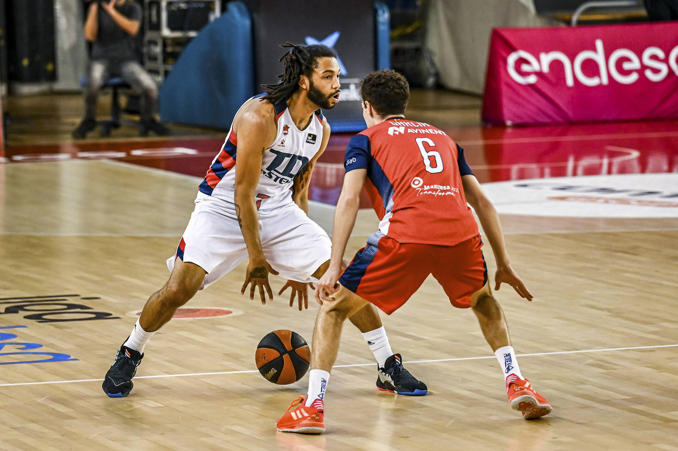 Fotos: Las mejores imágenes del Manresa-Baskonia