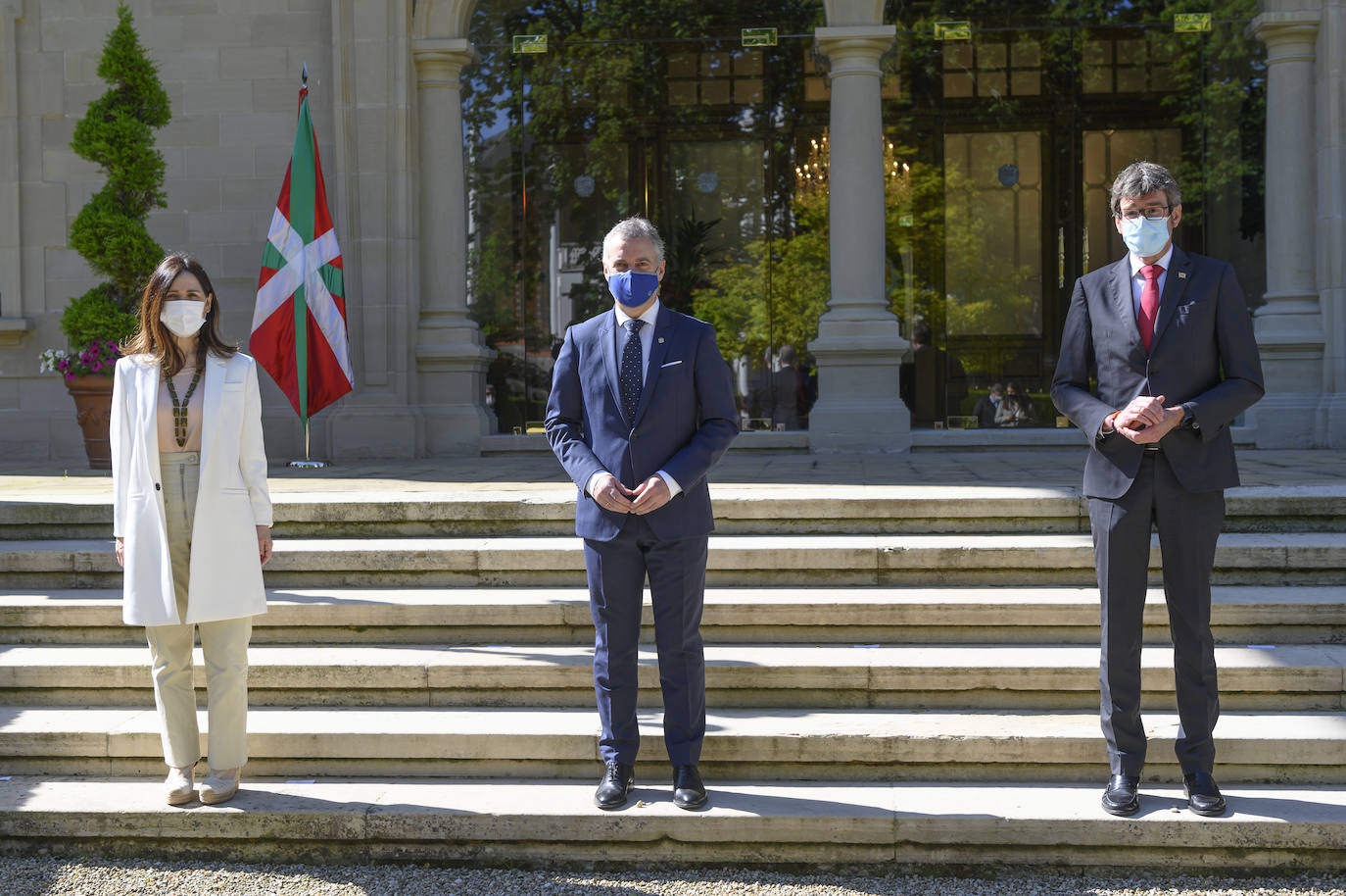 Fotos: Vitoria conmemora sus 41 años como capital de Euskadi