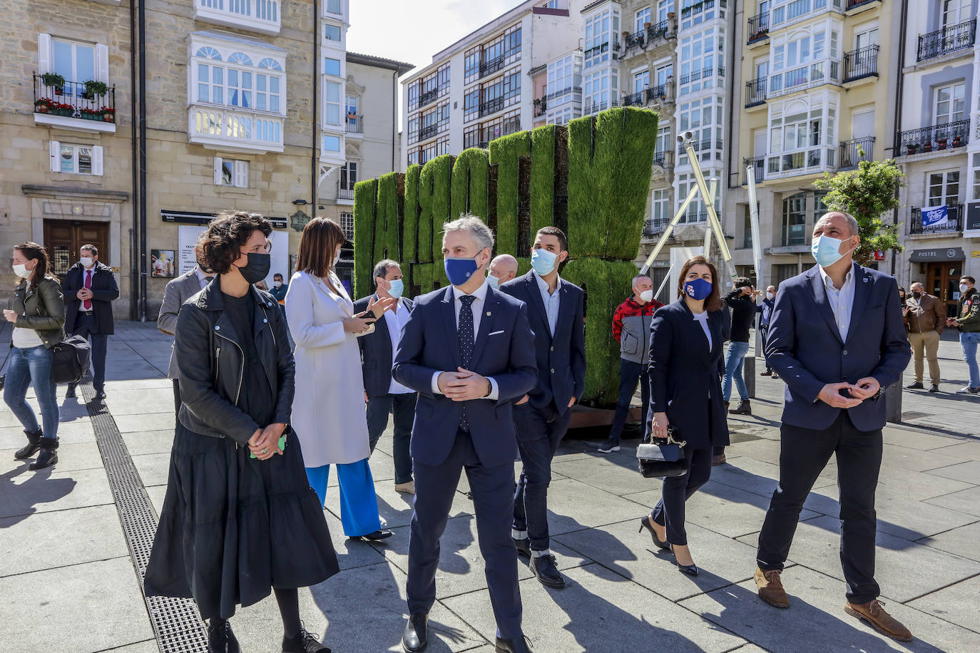 Fotos: Vitoria conmemora sus 41 años como capital de Euskadi