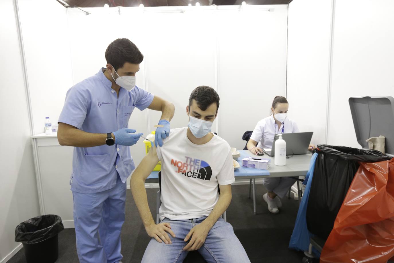 Fotos: Así fue el comienzo de la vacunación con la segunda dosis en La Casilla