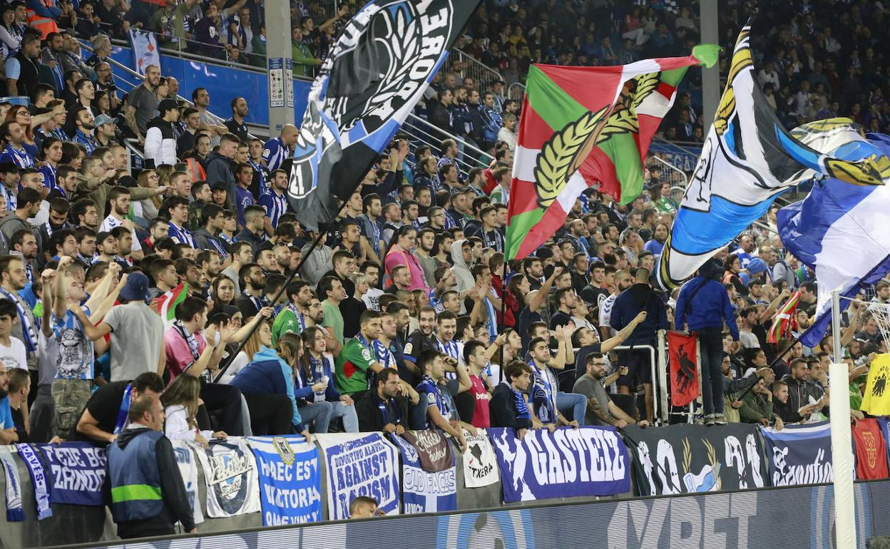 El Deportivo Alavés ha presentado este viernes su campaña de abonados.