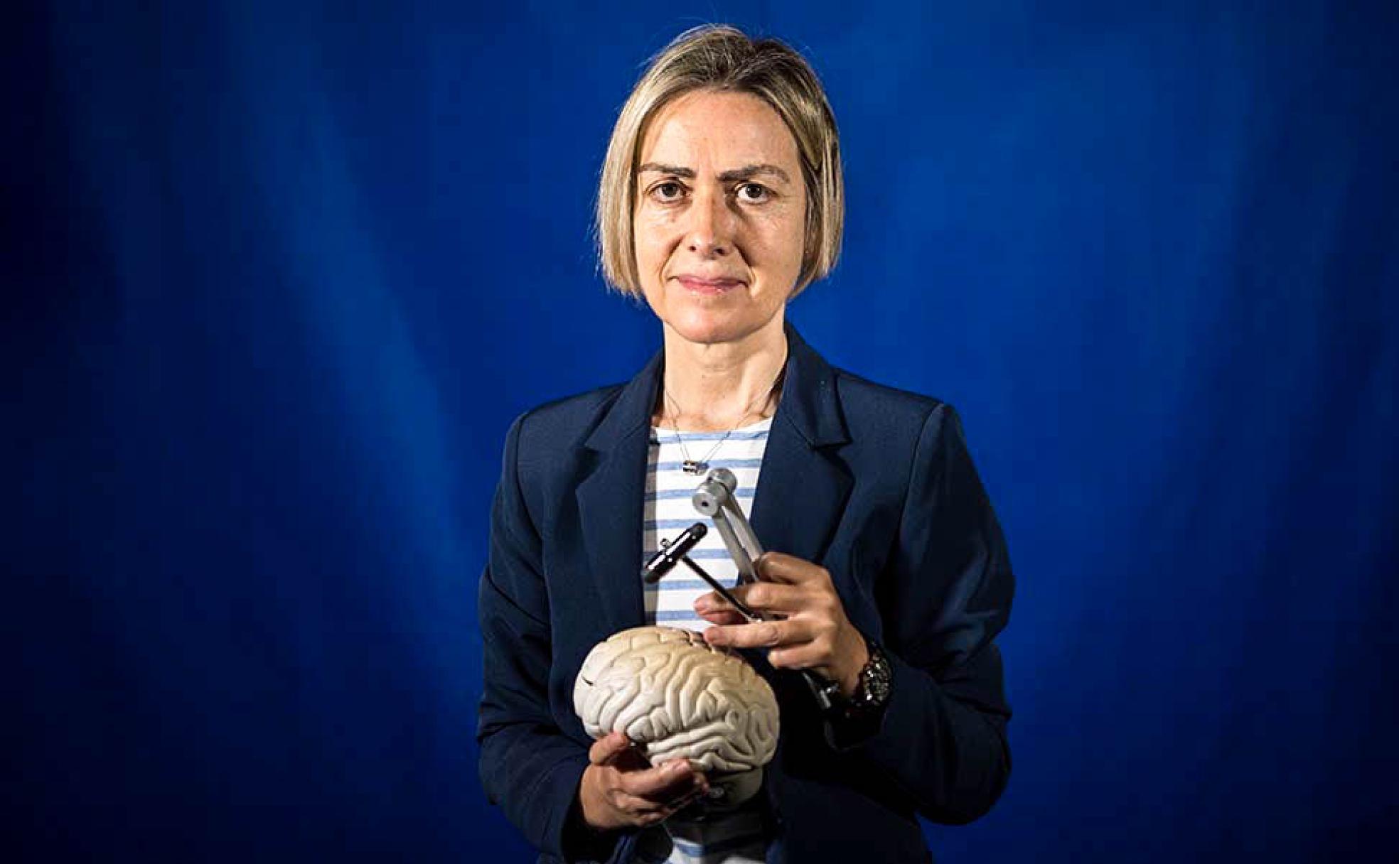 La neuróloga que enseña a dar malas noticias