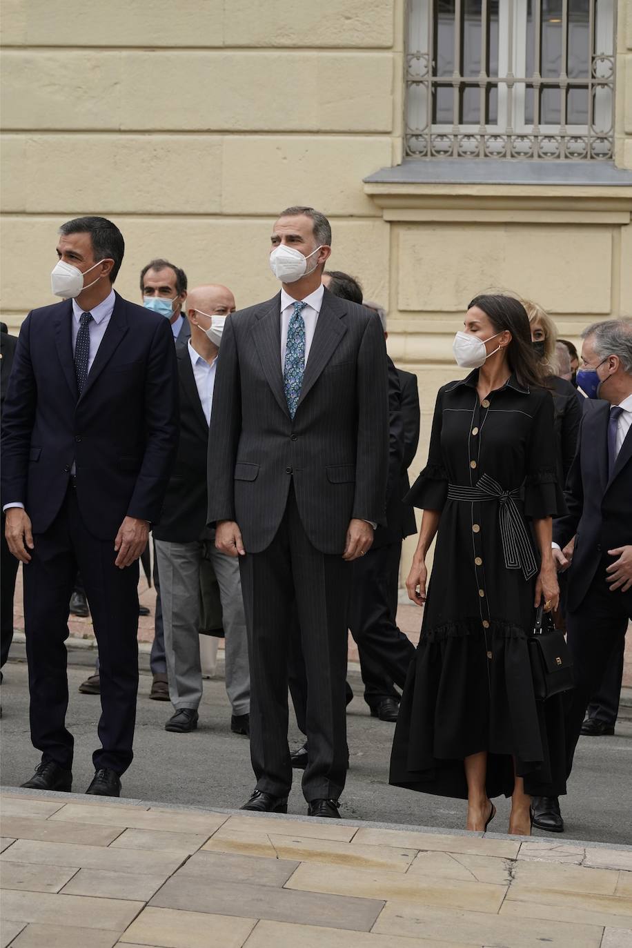 Fotos: Todas las imágenes del look de la reina Letizia en Euskadi