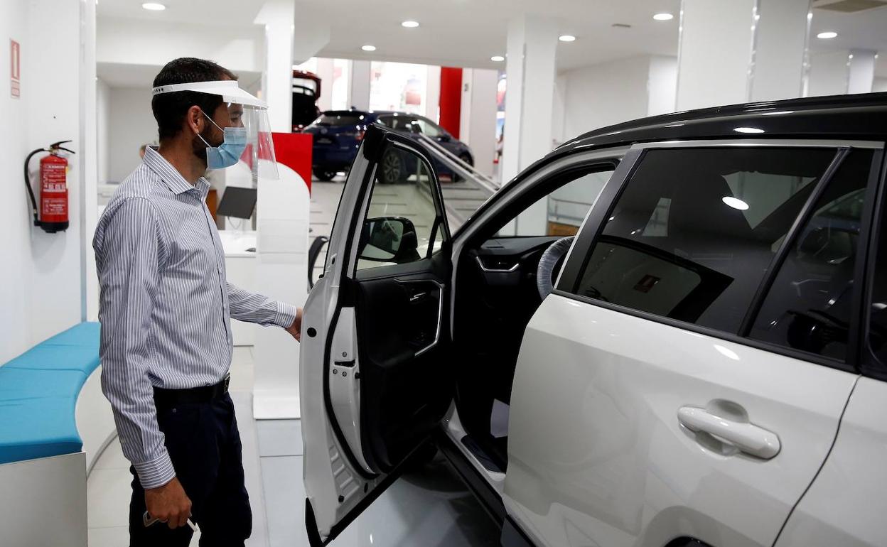 Arranca el nuevo Renove vasco tras un desplome del 43% en las ventas de coches en mayo