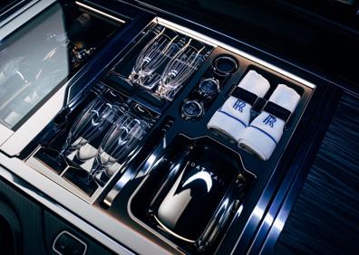 Imagen secundaria 1 - Boat Tail 2021: Rolls Royce reinventa el tuning con un exclusivo de 23 millones euros: así es el coche más caro del mundo