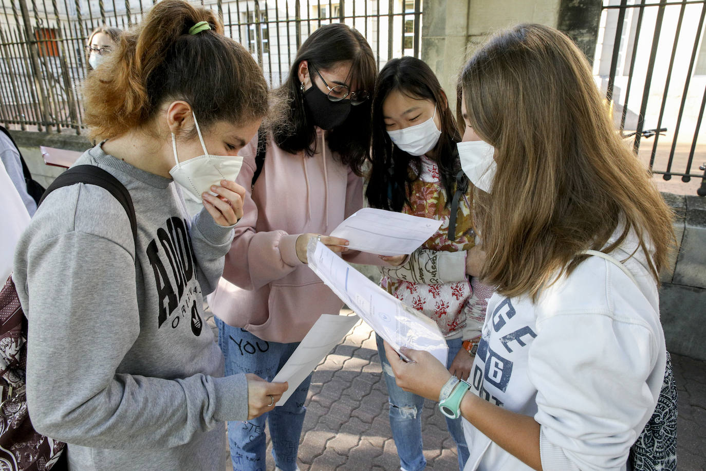 Fotos: Primera jornada de la Selectividad 2021 en Álava