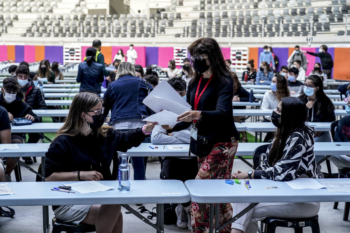 Fotos: Primera jornada de la Selectividad 2021 en Álava