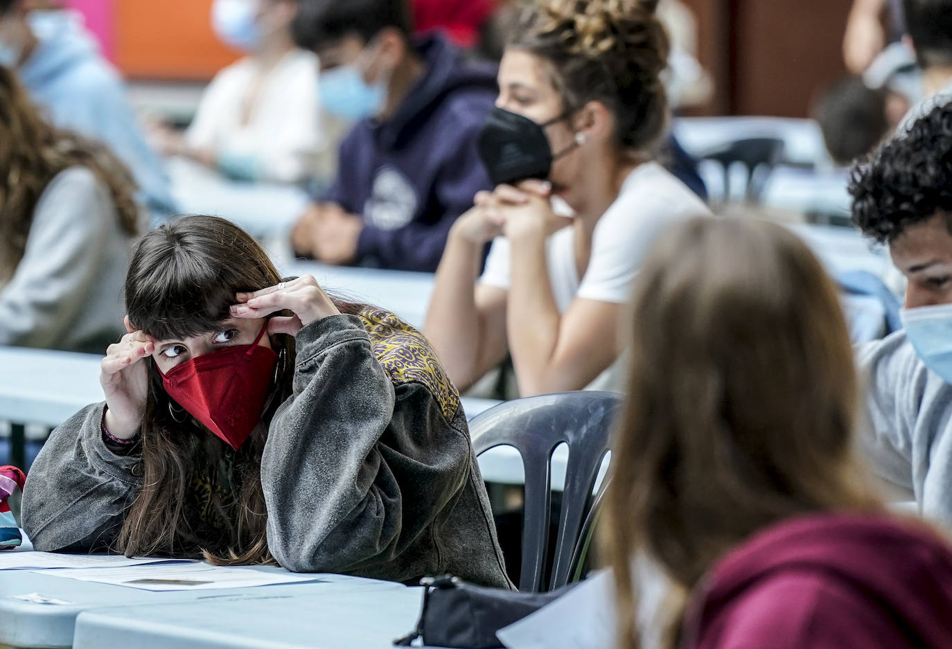 Fotos: Primera jornada de la Selectividad 2021 en Álava