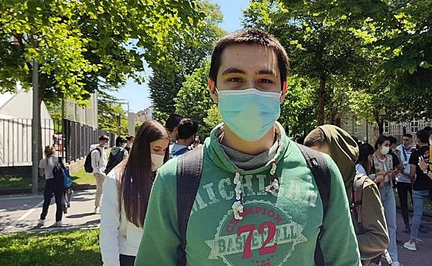 Endika ha respirado aliviado tras la prueba de Historia.