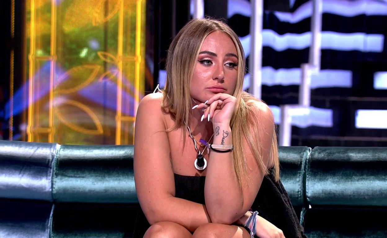 Rocío Flores se derrumba en 'Supervivientes' por la ausencia de su madre: «El tiempo se va y no vuelve»