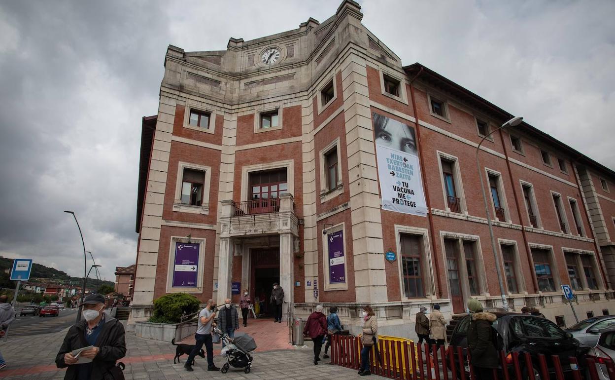 El Hospital de Basurto es uno de los centros de referencia del Sistema Nacional de Salud para el tratamiento de la esclerosis múltiple.