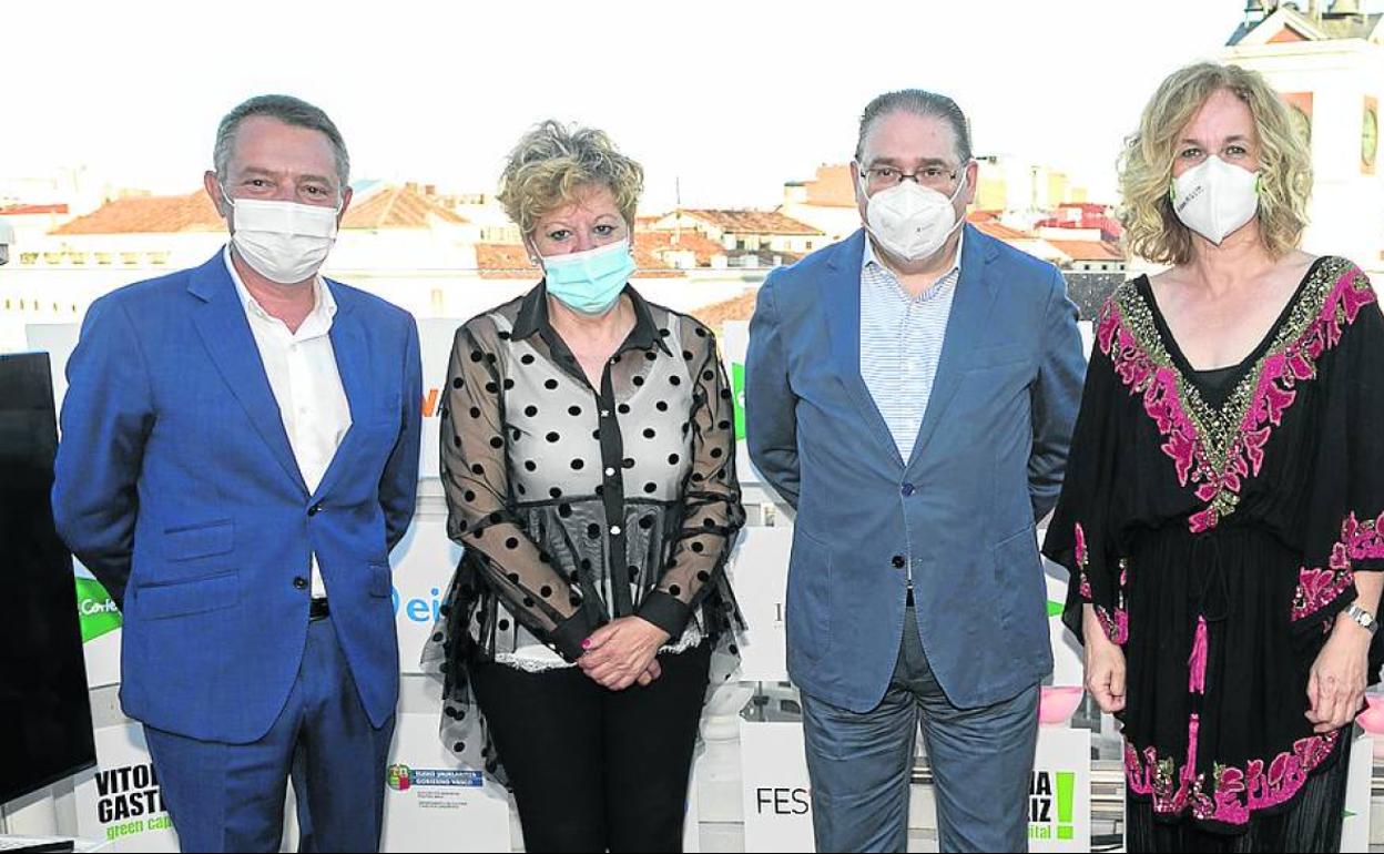 Goyo Zurro, Ana del Val, Felipe García y Cristina González.