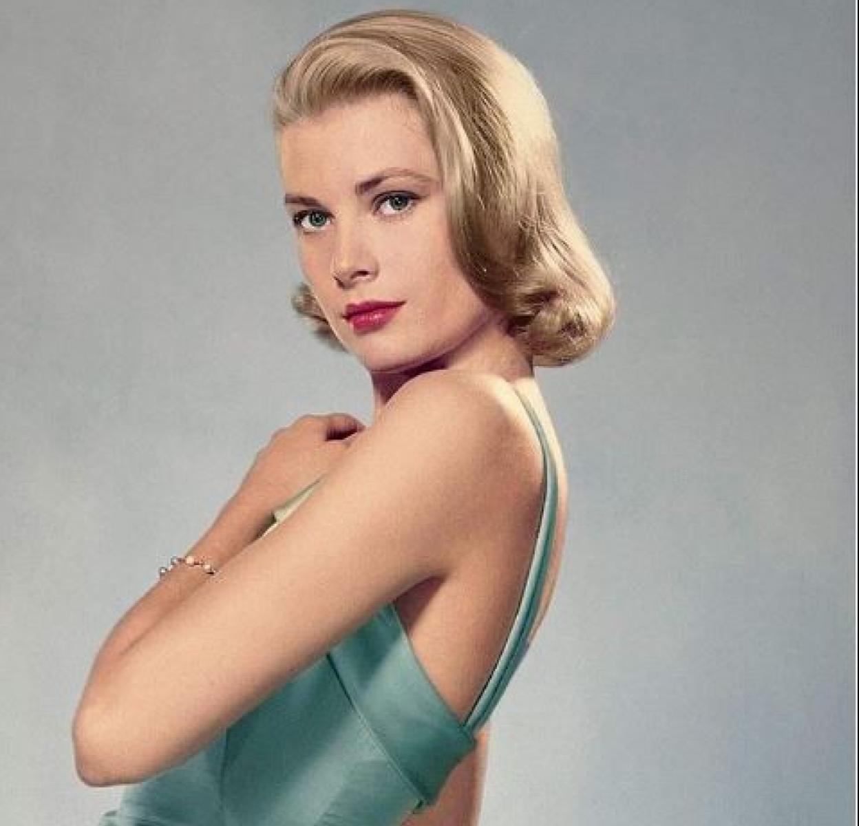 Lidl bate todos los récords de venta de bañadores inspirándose en Grace Kelly.