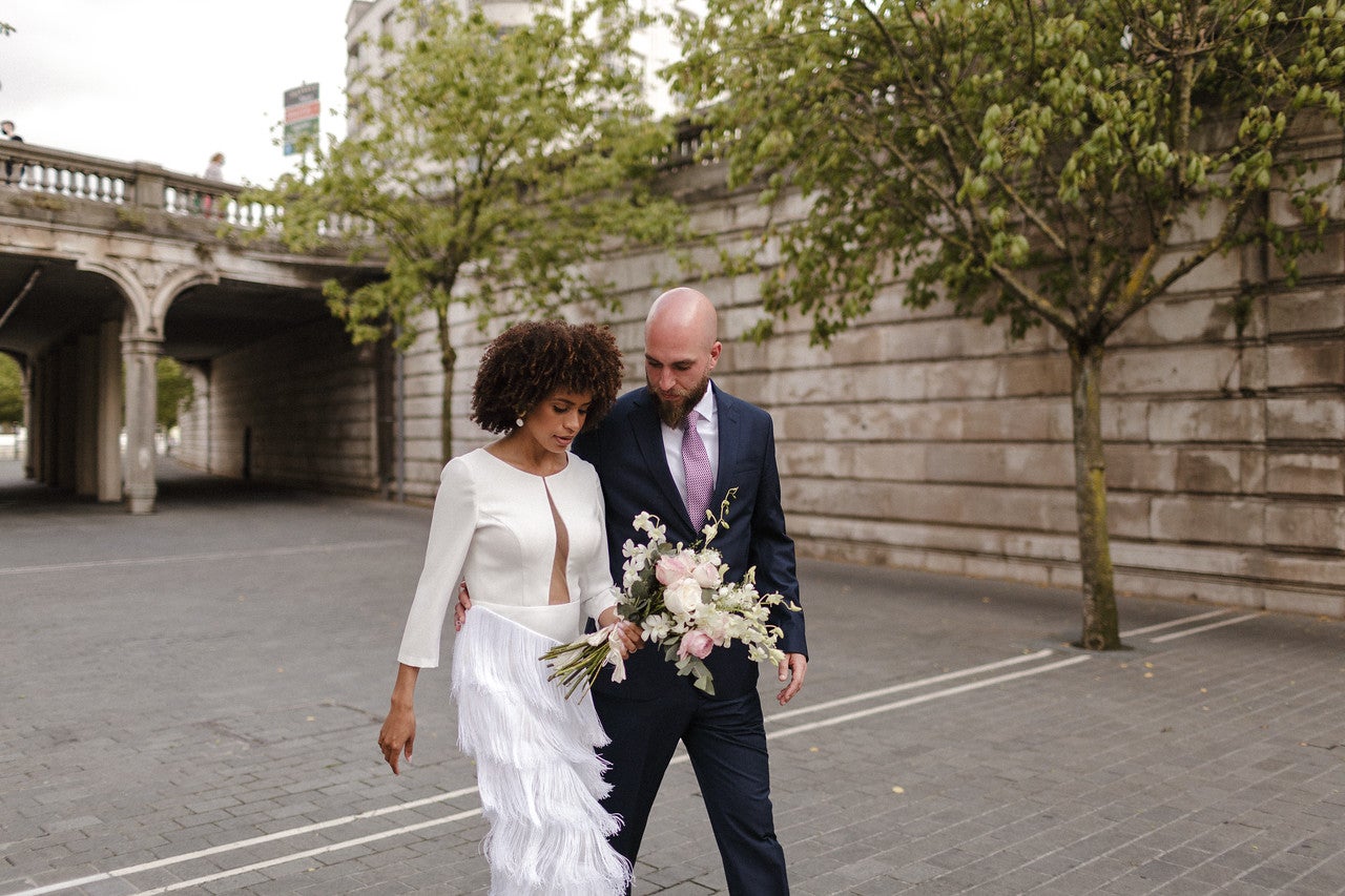 Fotos: La boda de Sonji e Iker en el Ayuntamiento de Bilbao