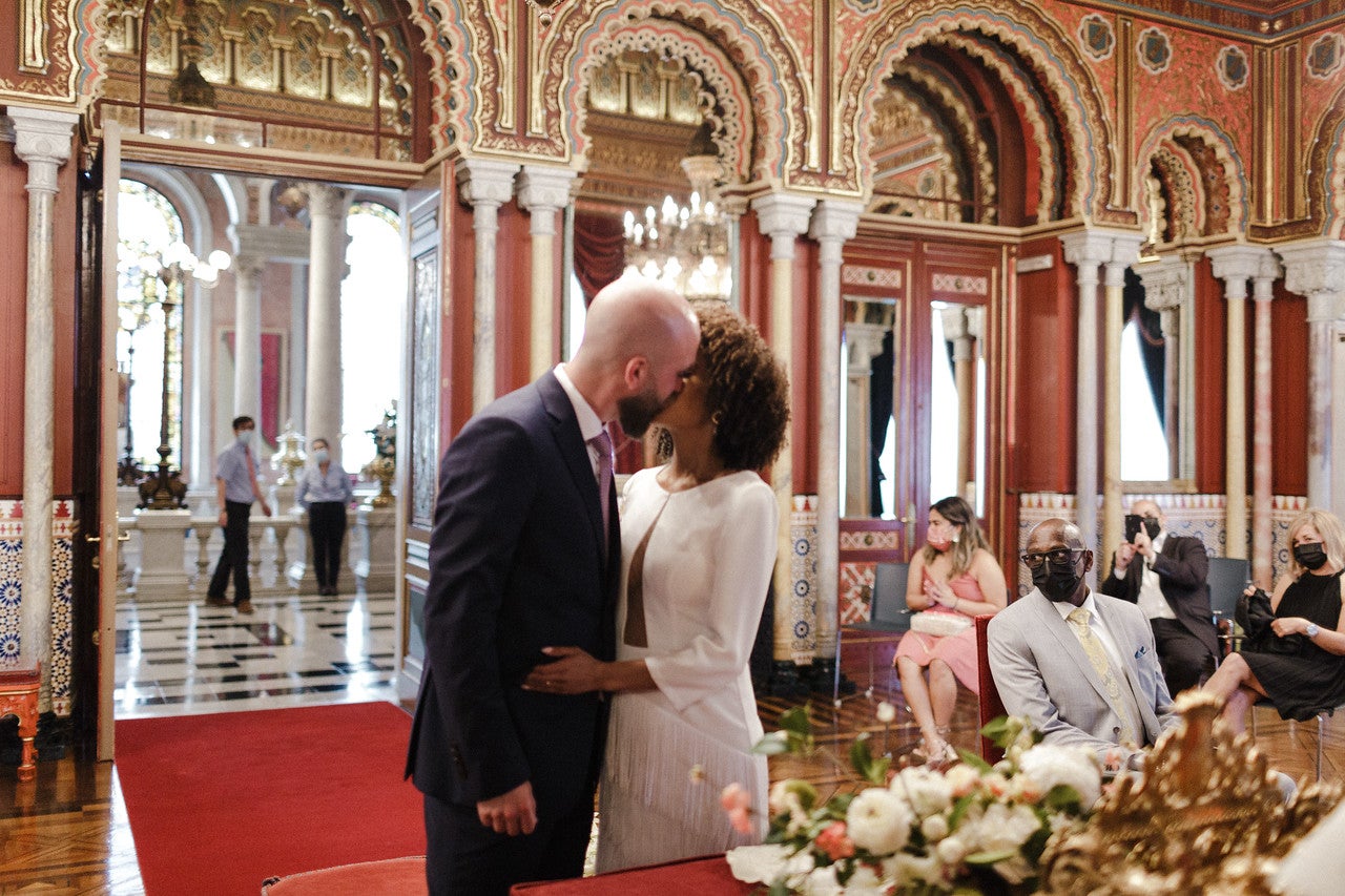 Fotos: La boda de Sonji e Iker en el Ayuntamiento de Bilbao