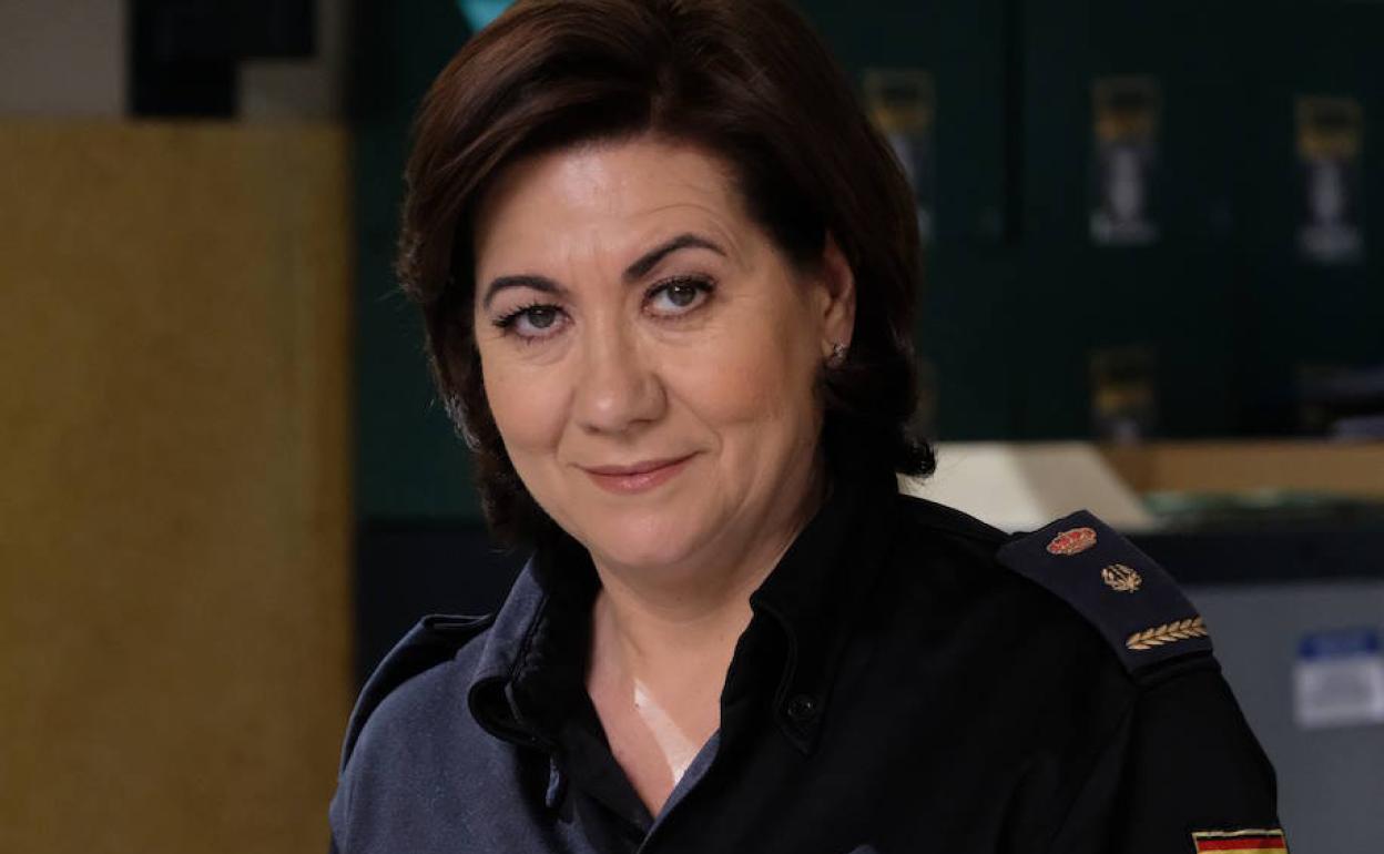 Luisa Martín da vida a la inspectora jefe Miralles en 'Servir y proteger'.