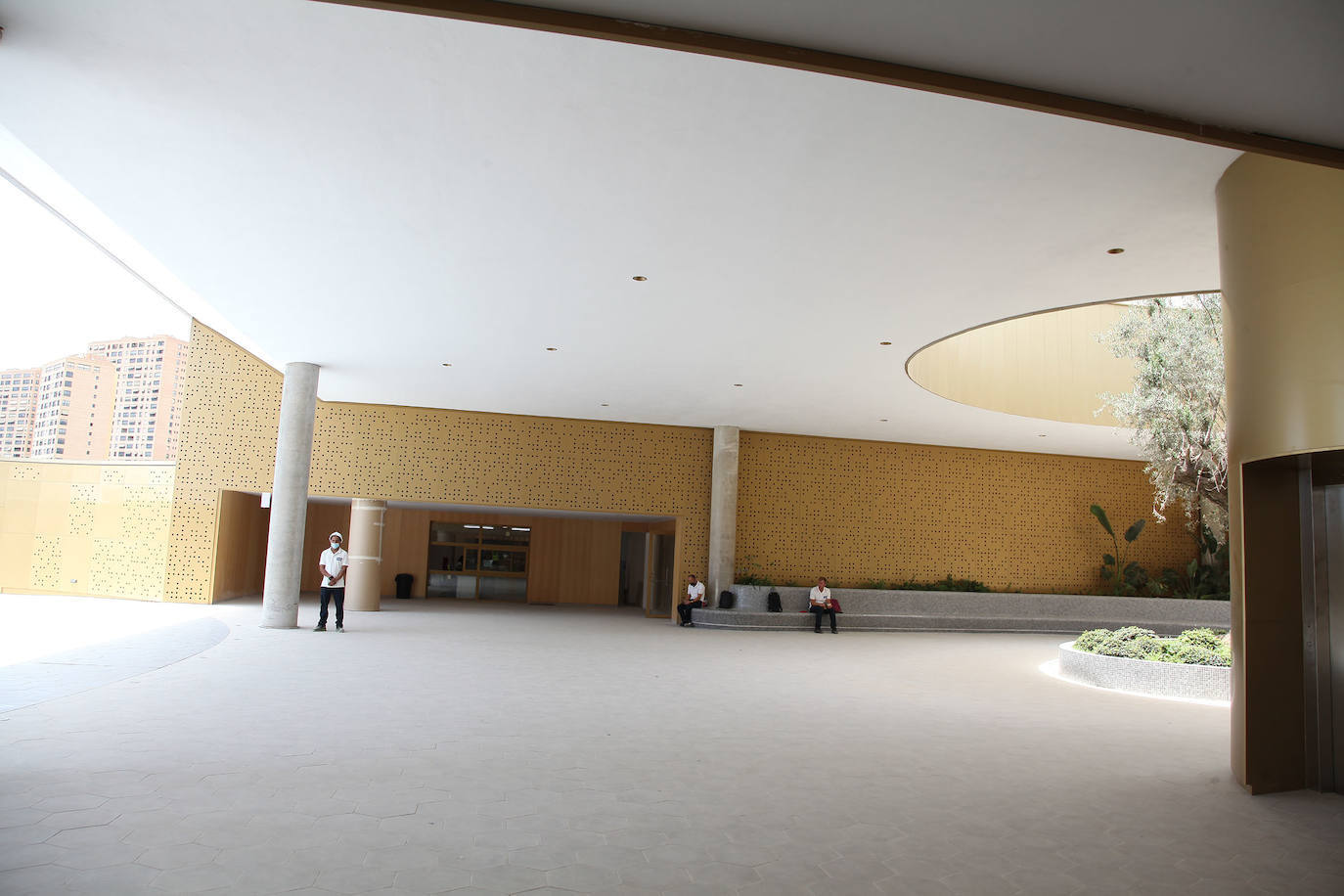 Fotos: Así es por dentro el edificio Intempo de Benidorm, el residencial más alto de Europa