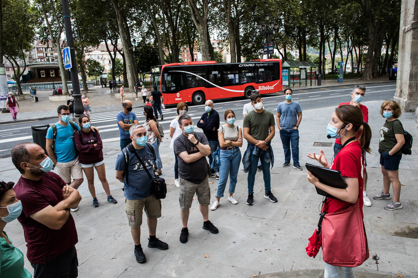 Bilbao refuerza sus visitas guiadas para descubrir la historia de la ciudad