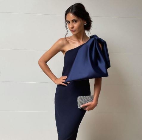 Fotos: El vestido de invitada más viral es &#039;azul Bilbao&#039; y primero se vio en Euskadi