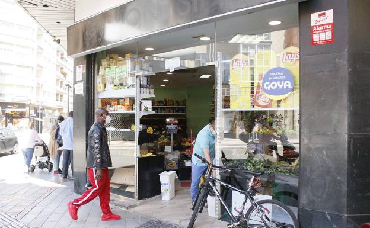 Sesenta comercios alaveses contarán con un 'coach' para digitalizarse