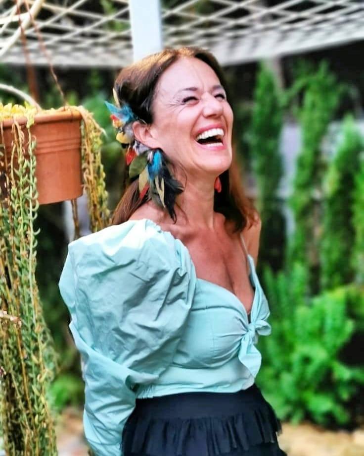 Fotos: Amaia, la periodista que no pasa desapercibida en Bilbao con sus looks asequibles y