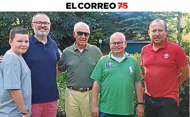 Guiris enganchados a La Blanca