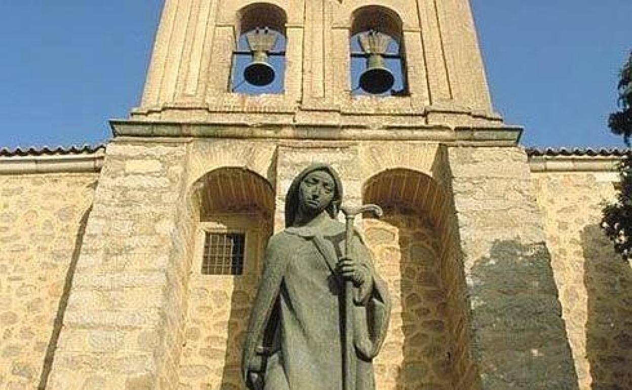 Escultura de Santa Teresa en Ávila. 