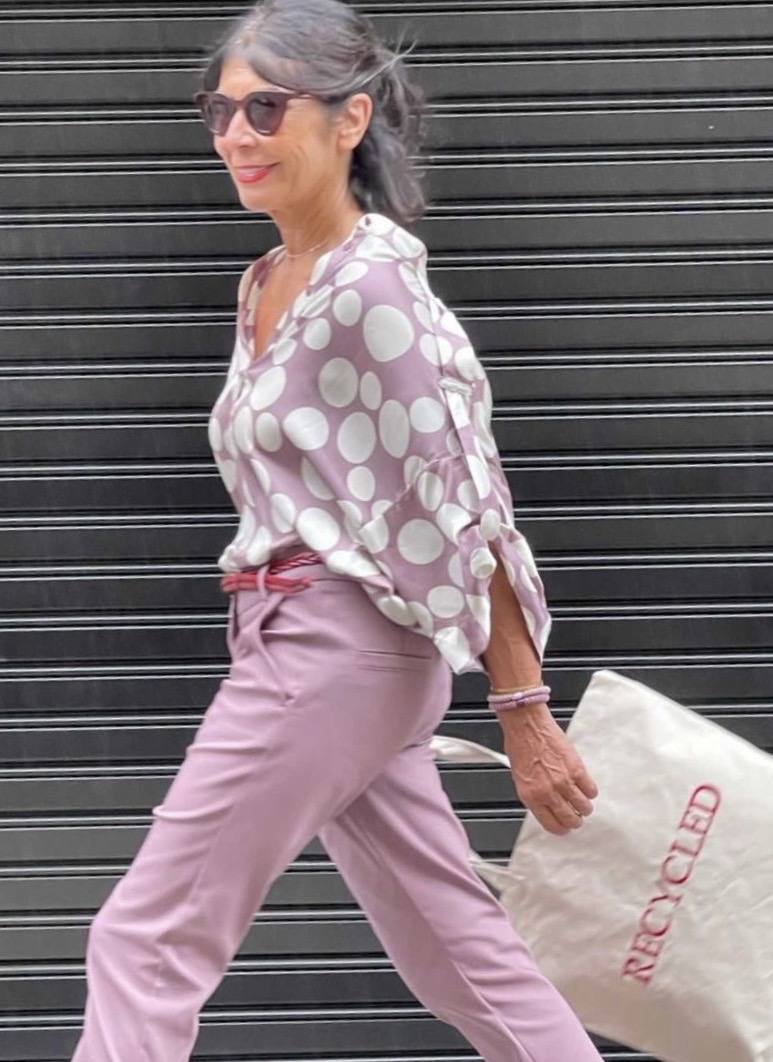 Fotos: Pepa, la experta en moda de Algorta que cree que la talla «solo es un número» y que la minifalda tiene edad